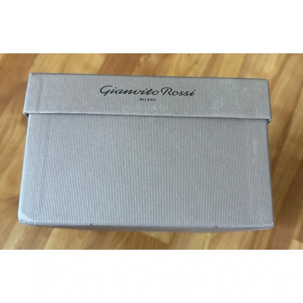 Gianvito Rossi‎ empty shoe box